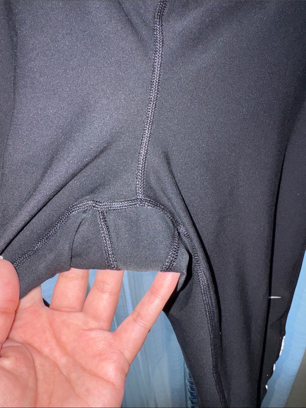 Nike - Black Dri-FIT Cropped Performance Leggings Size Large - Picture 9 of 17